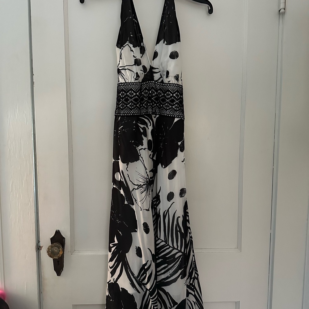 Black and white cocktail and or sundress